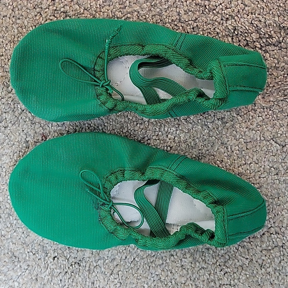 Green Kids Ballet Shoes 12 1/2 Youth